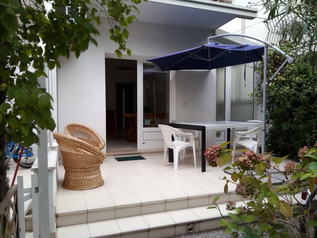 Villa Flora Grado Zewnętrze zdjęcie